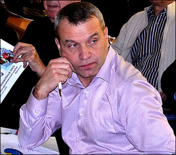 Олег Игнатов