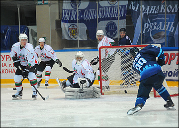 12 октября 2015. ХК "Рязань" - "Нефтяник"