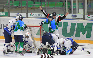 4 октября 2015. "Торос" - ХК "Рязань"