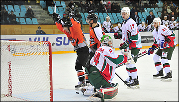 9 ноября 2015. 