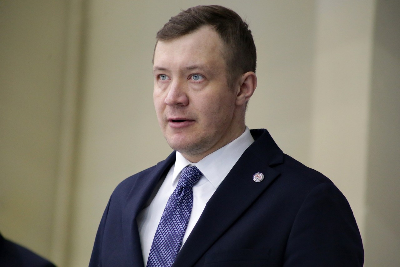Чечин хоккеист