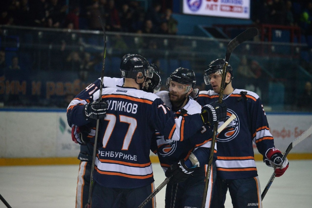Вхл металлург южный урал. Metallurg women