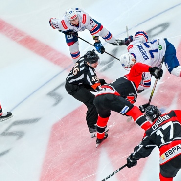 1/8 плей-офф: Металлург - ЦСК ВВС