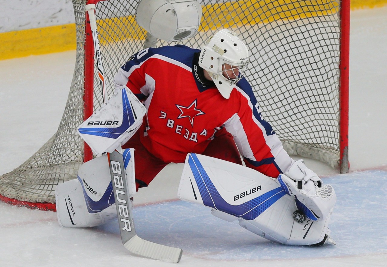 Звезда москва сокол. Район сокол москва фото. Звезда москва сокол. Рубиновые звезды московского кремля ночью. М сокол.