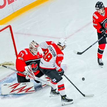 Металлург - Нефтяник