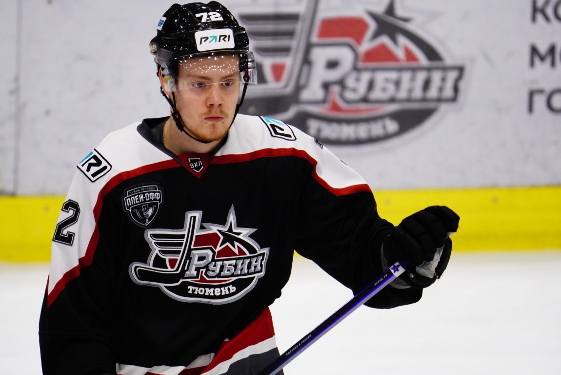 Сокол рубин трансляция. Рубин тюмень обои. Болельщики сокола красноярск. Хк рубин 2006. Хк сокол 2008 красноярск.