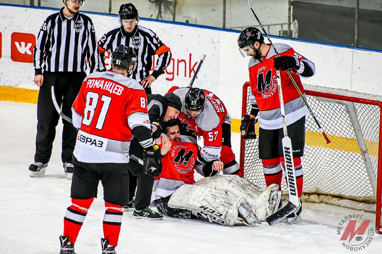 Хоккей спорт кз