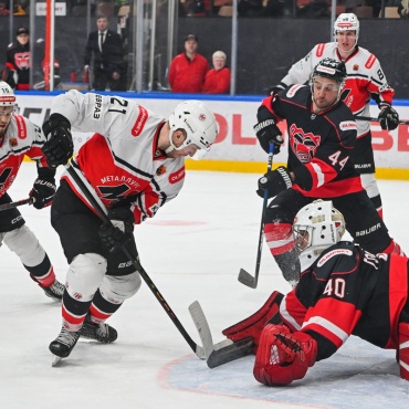 Молот - Металлург