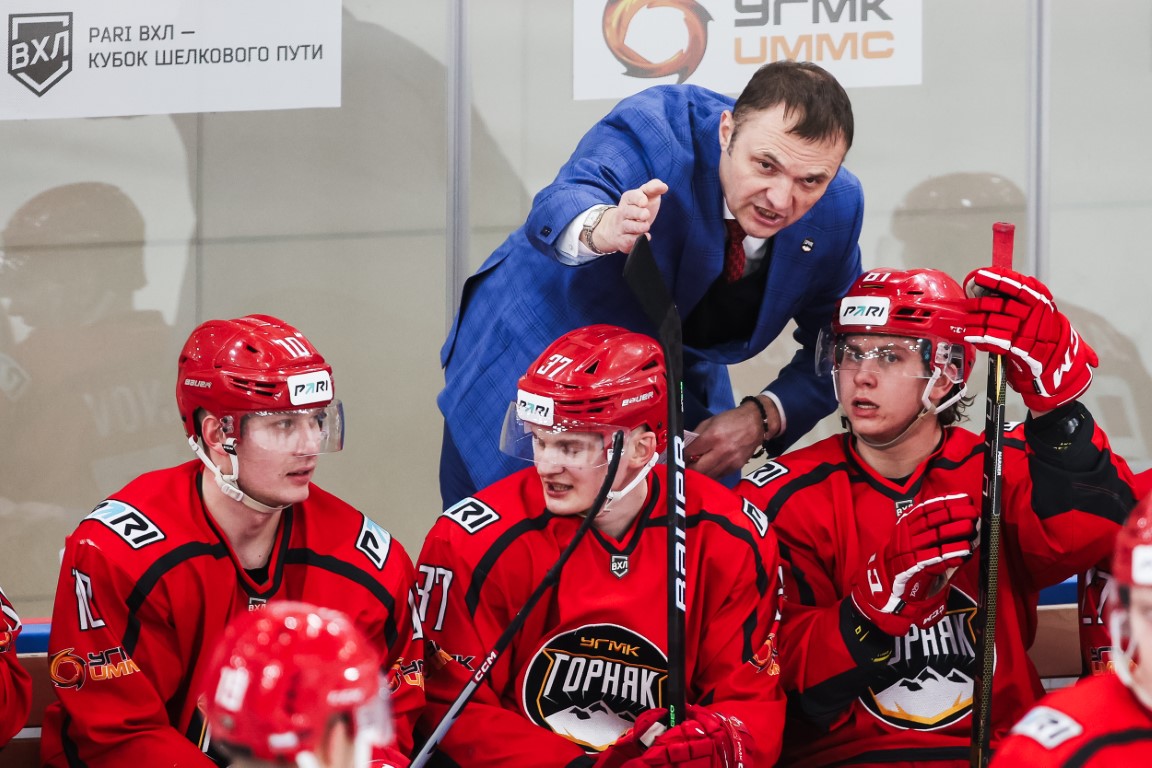 Горняк екатеринбург. Металлург 2005 верхняя пышма. Горняк екатеринбург. Хк горняк угмк. Алексей печинин екатеринбург угмк.