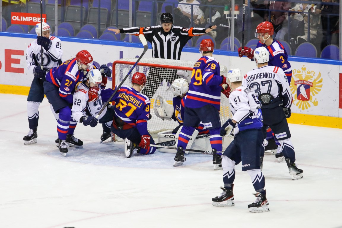австралийский хоккей. химик 2023. команда химик воскресенск. химик 2023. лдс лада арена.