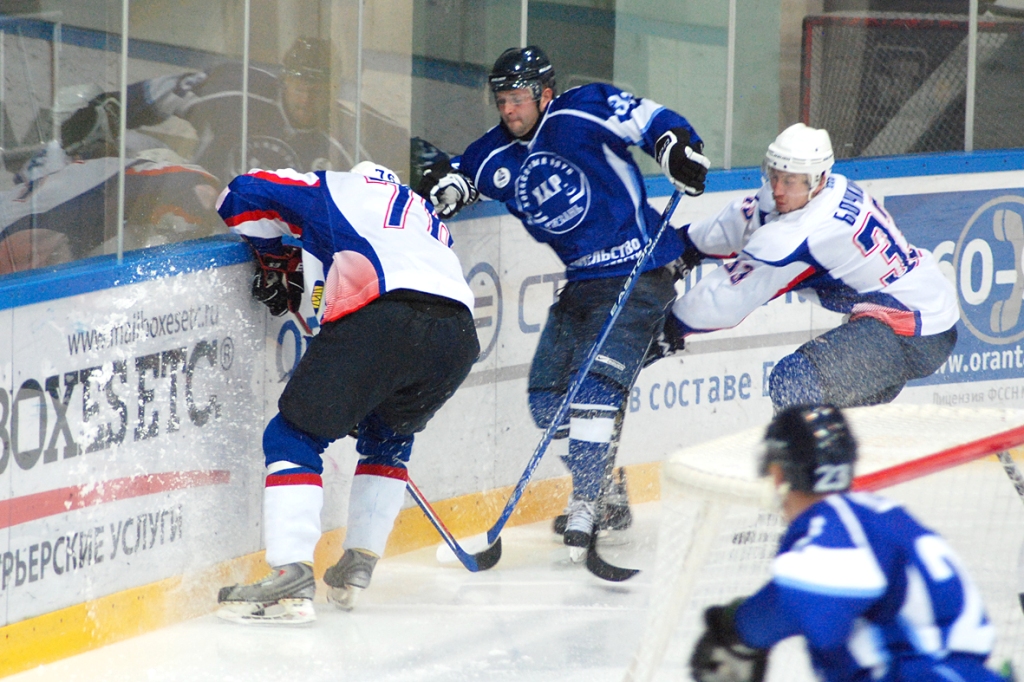 хоккей бабаев александр васильевич хк рязань. кристалл хк рязань. кристалл хк рязань. кристалл хк рязань. хоккейная команда кристалл.