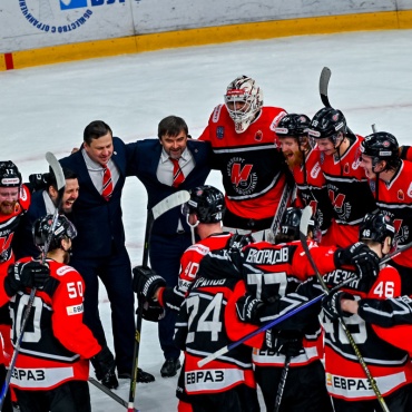 1/4 плей-офф: Металлург - Горняк-УГМК