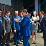 Вручение игрокам и тренерам ТХК бронзовых медалей