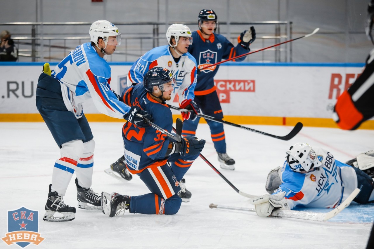 Хк 21. ЦСК Костомукша. СКА ВВС Новосибирск.