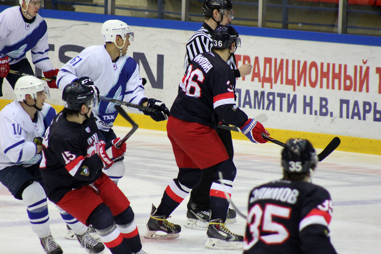 17 декабря 2015. Химик 2015\. 17 декабря 2015. "рубин" (тюмень) - "динамо" (санкт-петербург) эмблема. 17 декабря 2015.
