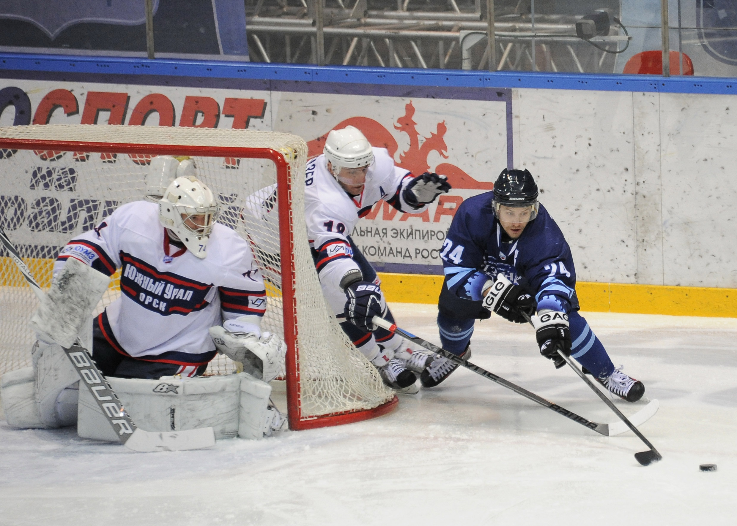 Гиматов нефтяник. Тхк хк68. 17 декабря 2015. Тхк хк68. Любительский хоккей.