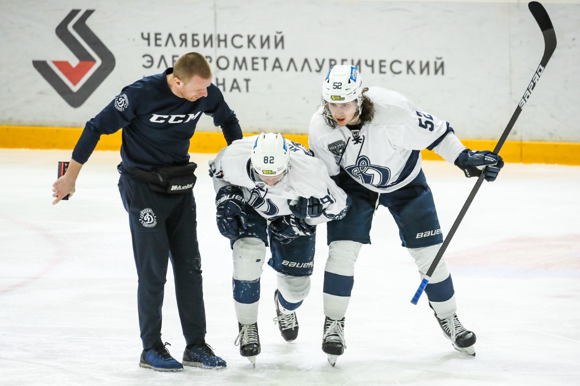 Динамо алтай челмет. Динамо СПБ.