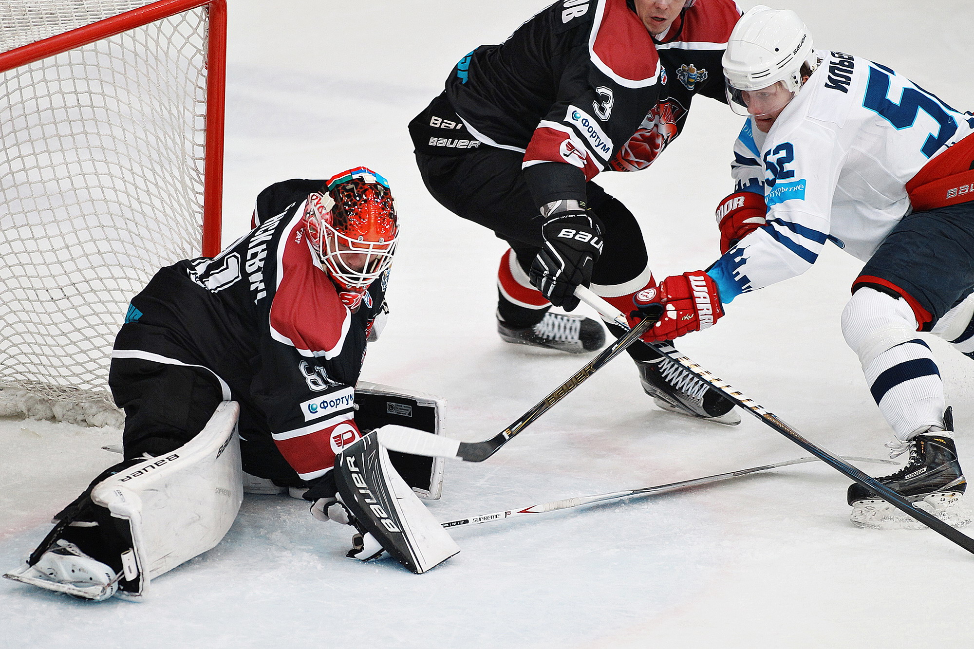 Рубин тюмень чемпион 2022. Хк рубин тюмень фото 1996. Хк рубин. Вадим хлопотов хк рубин. Хк рубин тюмень фото 1996.