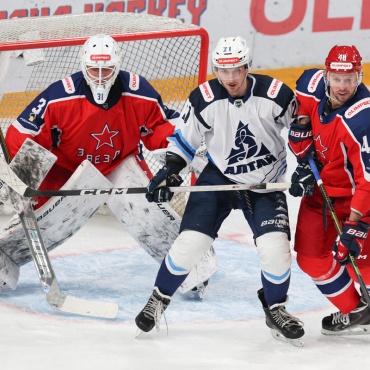 Звезда - Динамо-Алтай