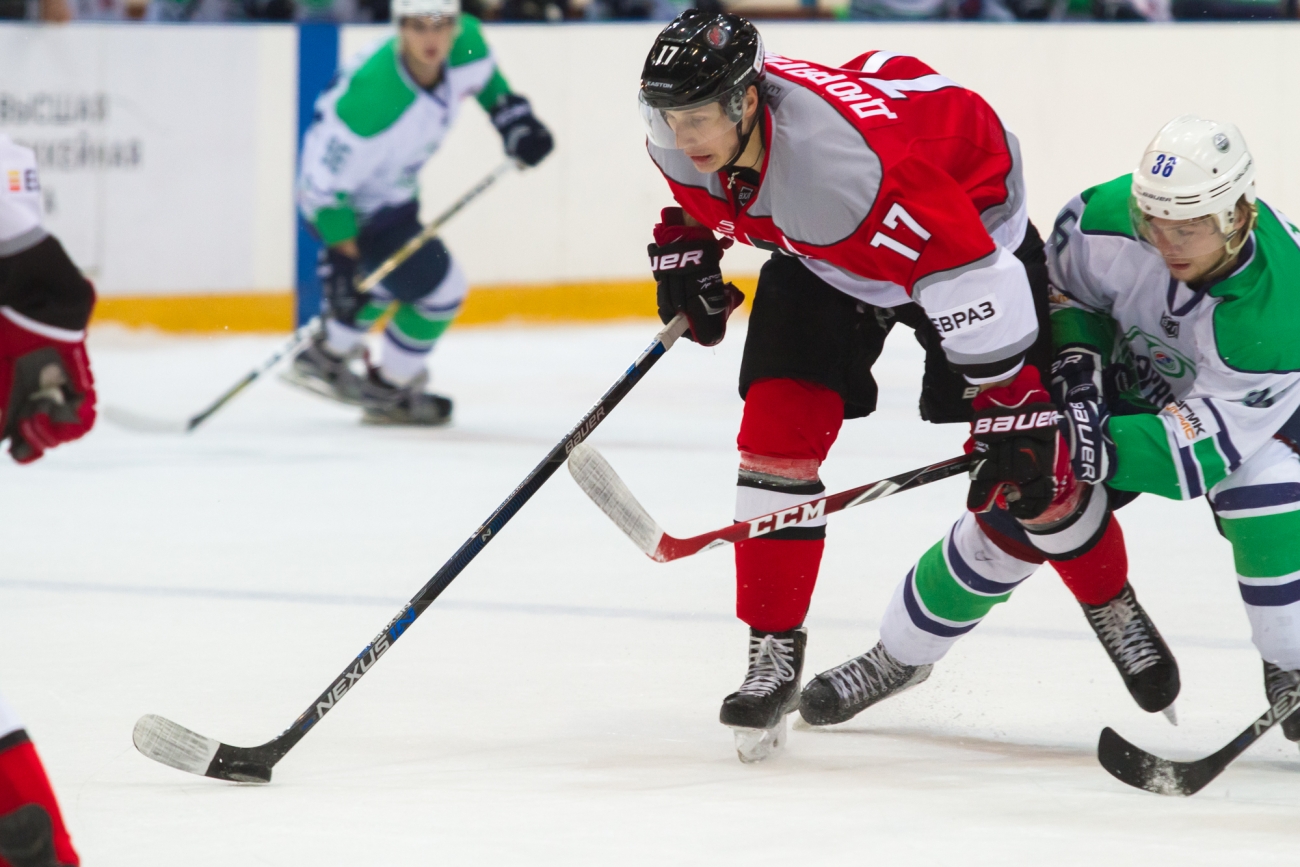 Шахтёр по старинке 7. Горняк 2005 учалы. Вхл горняк учалы. Горняк учалы. Раминг станислав анатольевич хоккей.