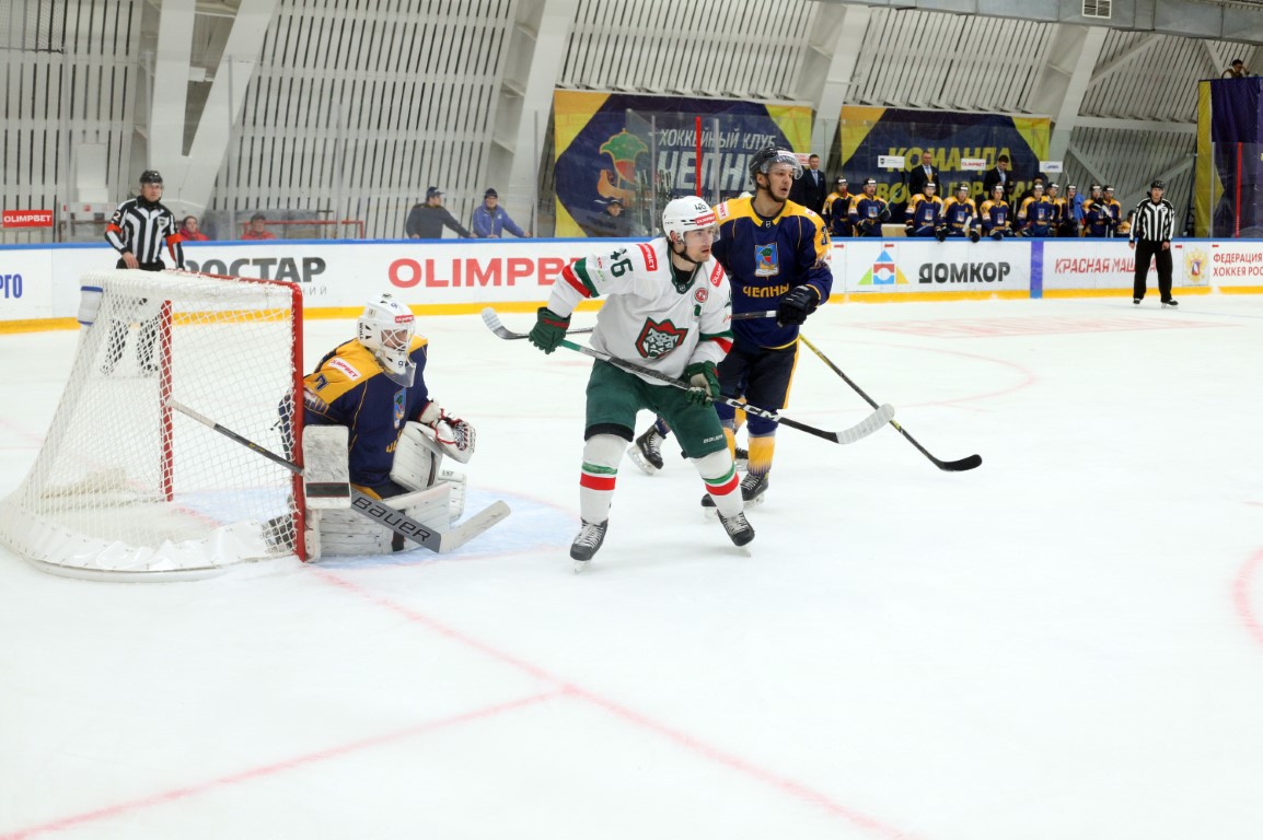 барс хк челны. хк ак барс казань. хк тимерхан. барс хк челны. михаил дорофеев вратарь.