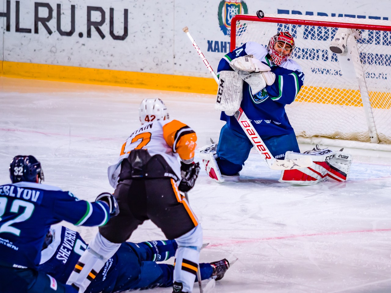 Ермак югра. Югра 2019. Нефтяники югры. Югра 2019. Форум национального единства ханты-мансийск 2021.