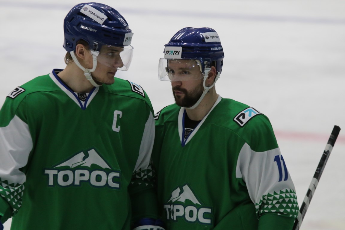 Хк торос. Торос последние новости. Форма хк торос. Хоккейный клуб торос нефтекамск логотип. Хоккейный клуб торос нефтекамск.