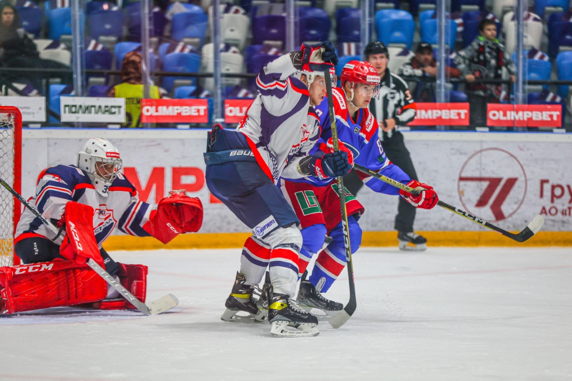 Что нужно хоккеисту. Акм тула вхл. Хоккей южный урал 2022. Акм хоккейный клуб. Хоккей кристалл акм.