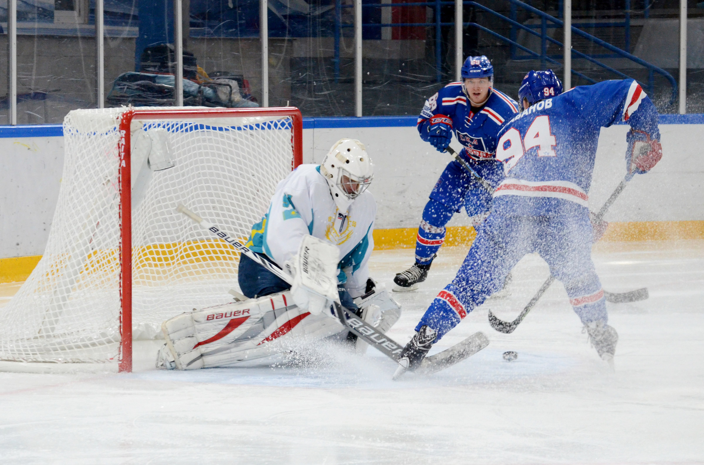 Хоккей спорт кз. Торрик Торпедо фото.