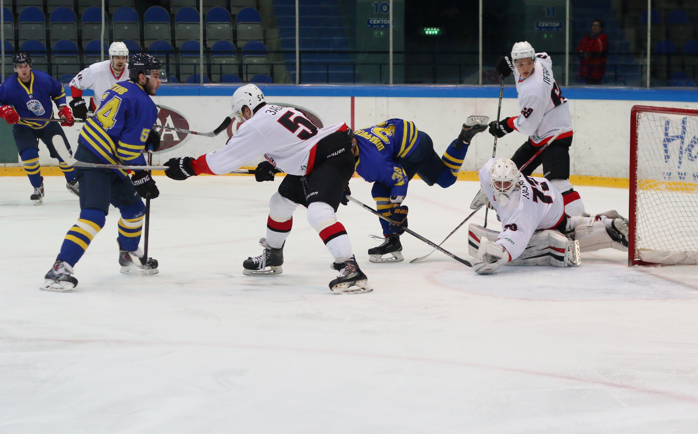 Васса якушева южный урал. 17 декабря 2015. 17 декабря 2015. Лучшие защитники кхл. Хк спартак автомобилист 2022 стартовое вбрасывание.