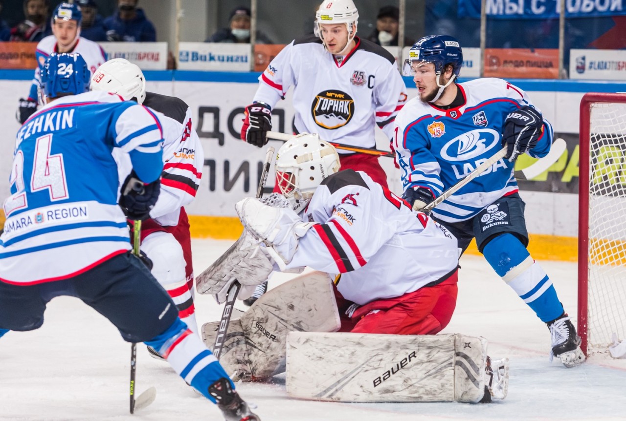 Горняк 7 букв. Горняк угмк зауралье. Горняк 7 букв. Горняков 5. Металлург новокузнецк горняк.