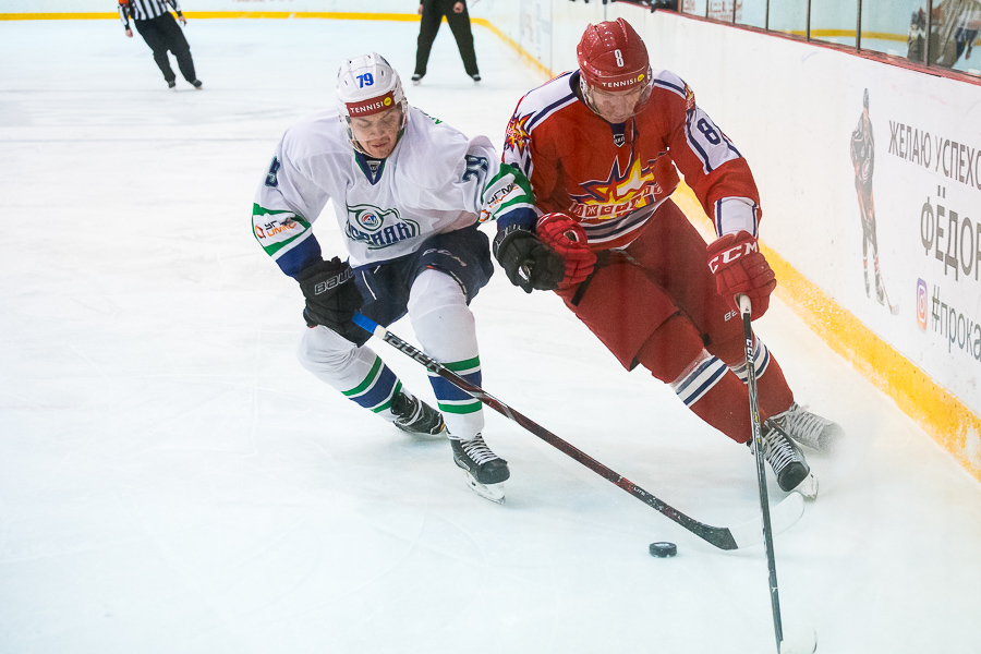 Горняк значение. Горняк 19. Горняк 19. Горняк 19. Команда по футболу барановское.