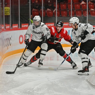 1/8 плей-офф: Омские Крылья - Челмет