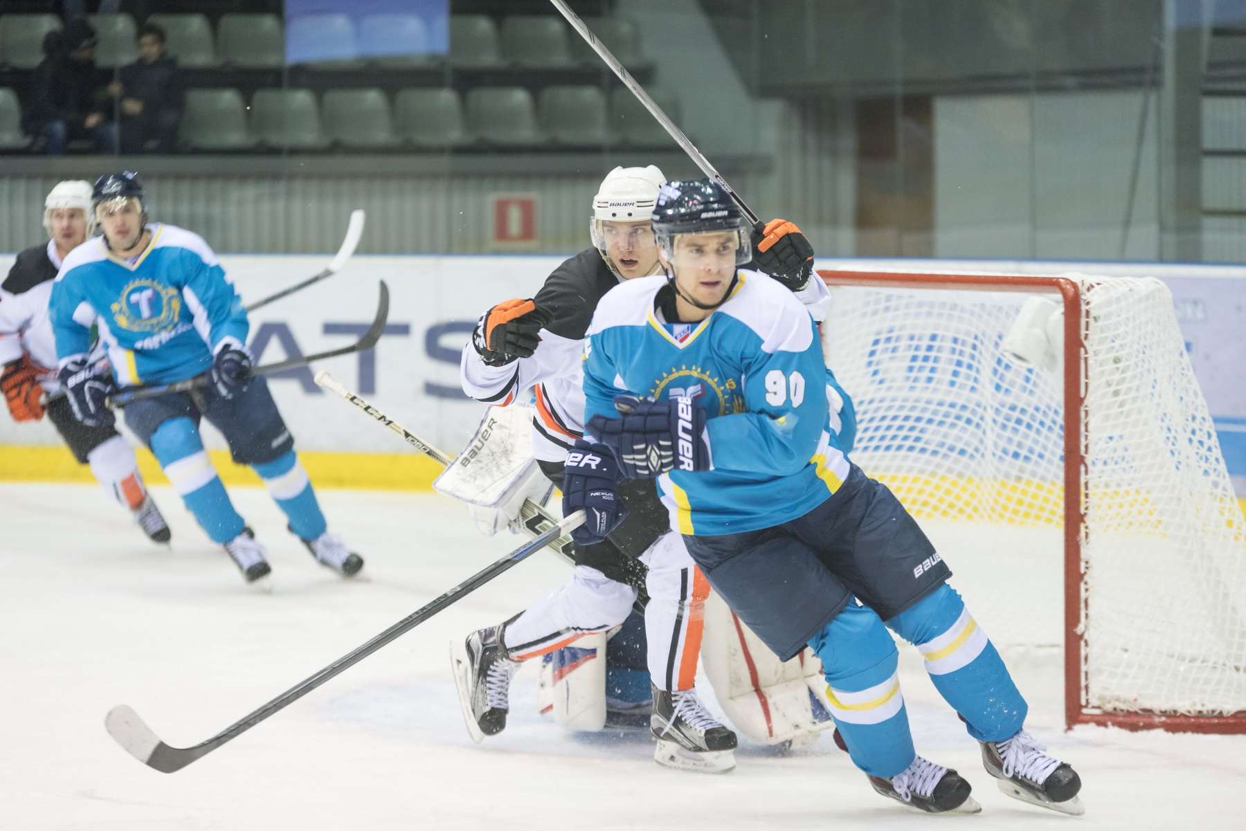 Хоккей спорт кз