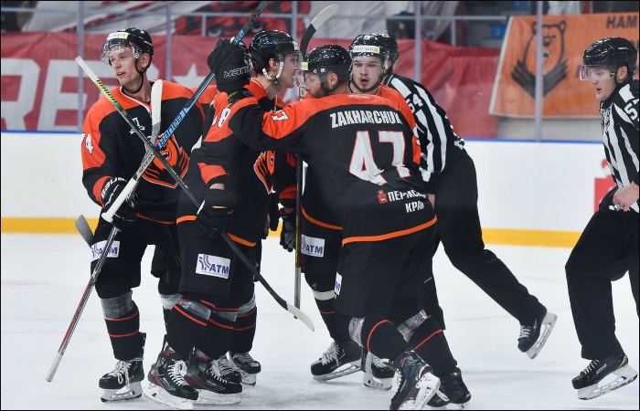 ydq5_9VCjqoтекст.jpg