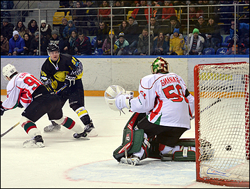 18 января 2016. "Сарыарка" - "Нефтяник"