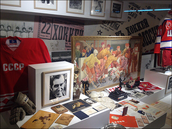 Экспозиция Анатолия Фирсова в ЛСК ЦСКА