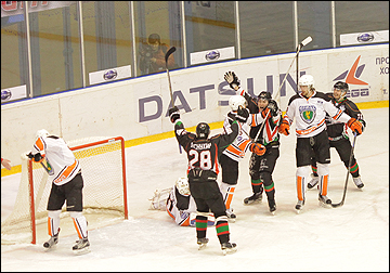 13 марта 2016. Нефтяник - Ермак