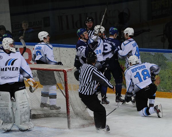 Ural-Mechel4.JPG