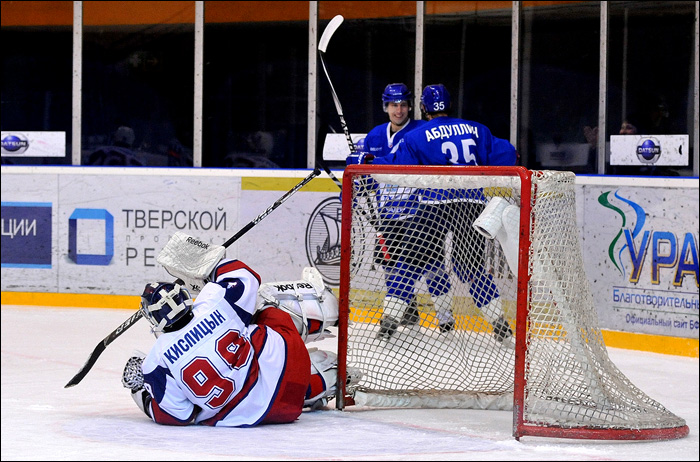 Ижсталь против ТХК