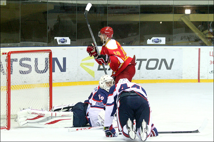 Никита Комаров