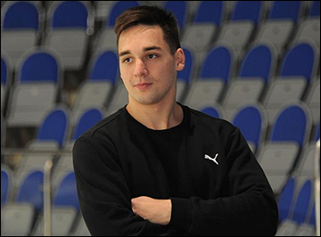 Николай Аверин