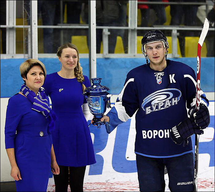 "Буран" получил самовар