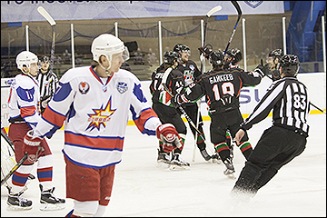 Нефтяник - Ижсталь