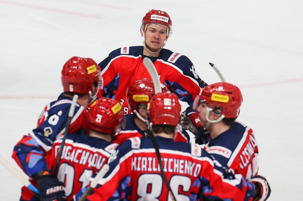 Всероссийская хоккейная лига - «Кузня» продолжает падение