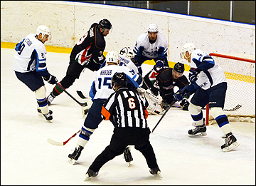 12 января 2016. "Нефтяник" - "Буран"