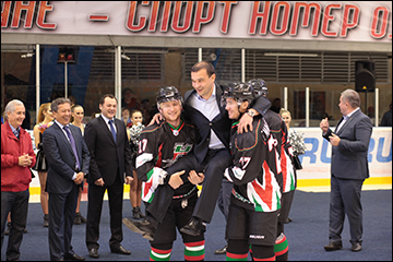 10 сентября 2015. "Нефтяник" - "Южный Урал"