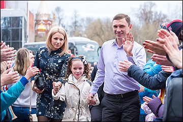 Ильназ Загитов с семьей