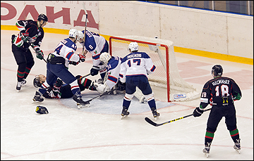 27 февраля 2016. Нефтяник - ХК Саров