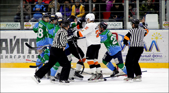 Торос против Молота-Прикамья